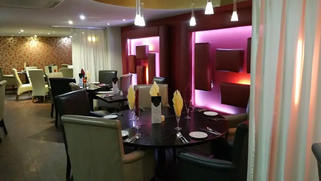 Cafe Naaz_Bolton upon Dearne_slider_image_3