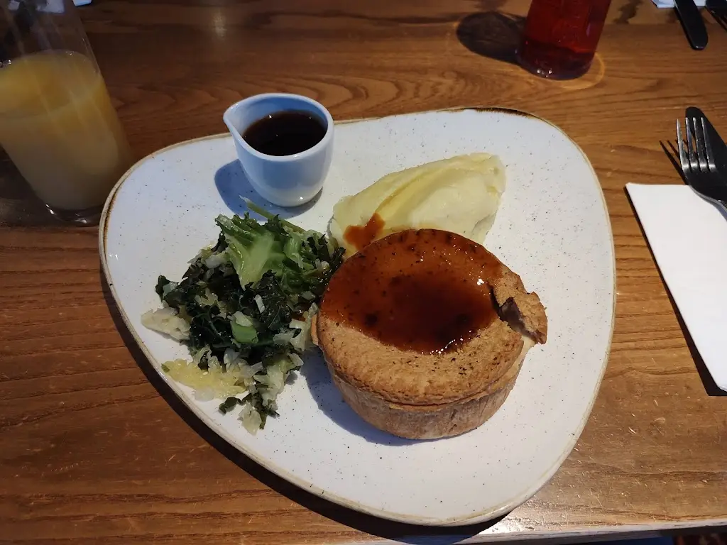 Menu_BlueBell Inn_Bolton upon Dearne_image_9