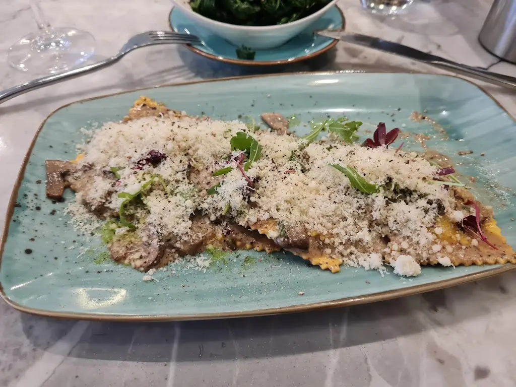 Menu_Paolo's Italian Kitchen_Borehamwood_image_9