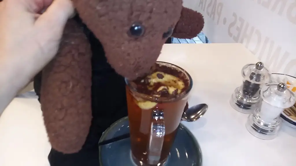 Sababa_Borehamwood_slider_image_2