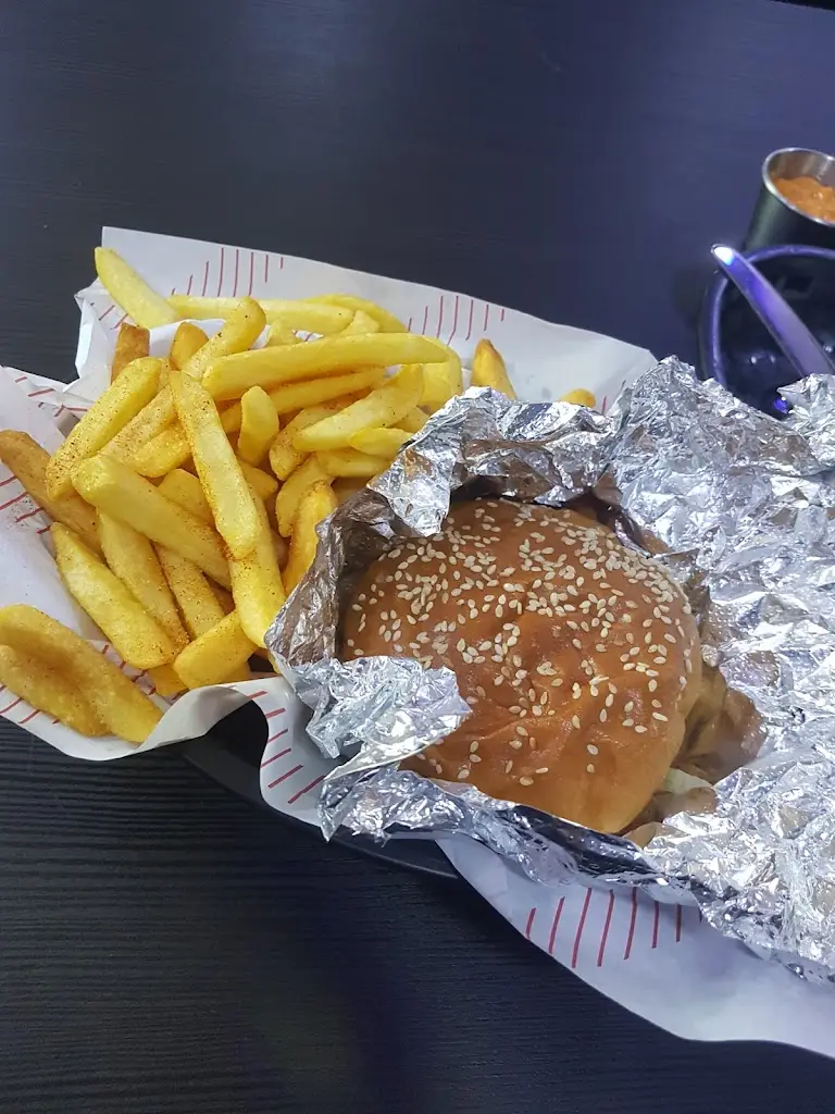 Menu_Hooyo's Spot_Borough of Bolton_image_9