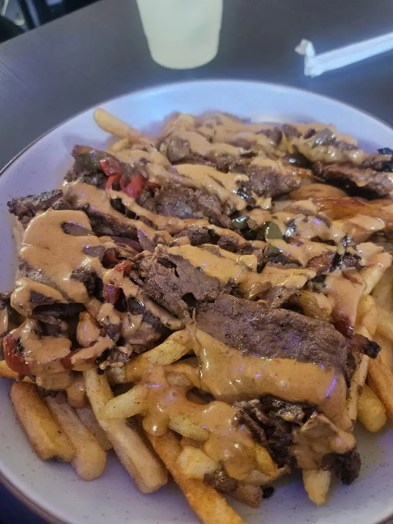 Hilaal Hassan_Hooyo's Spot_Borough of Bolton_review