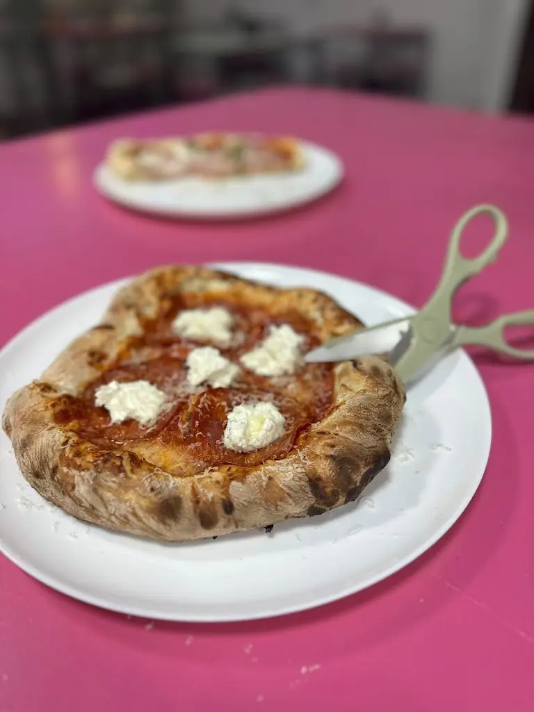 Menu_Lunapark_Borough of Bolton_image_5