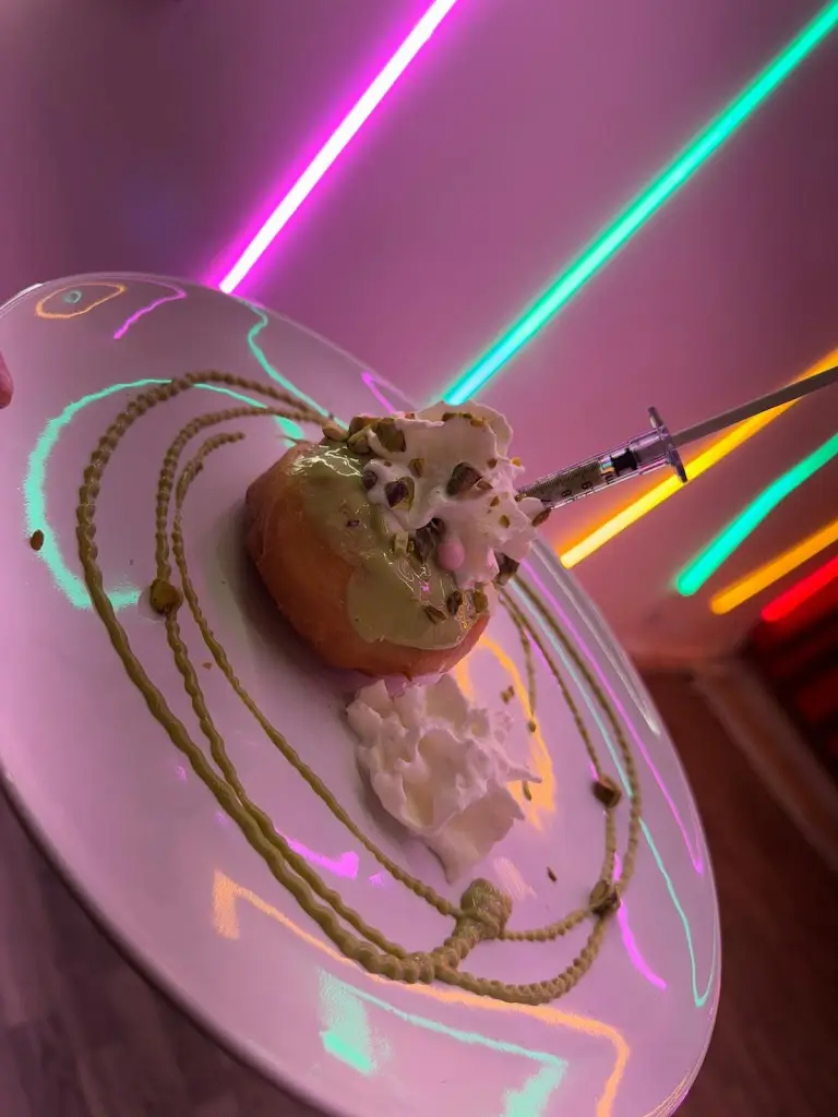 Menu_Lunapark_Borough of Bolton_image_9