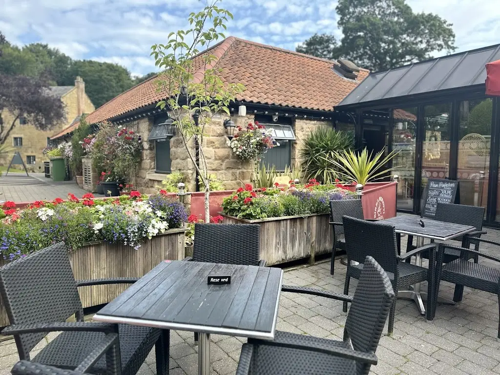 Tocketts Mill Country Park and Restaurant_Boosbeck_slider_image_1