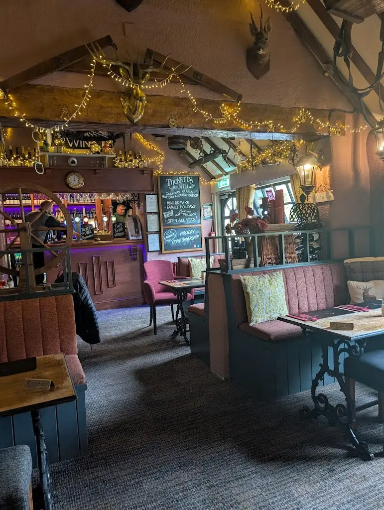 Tocketts Mill Country Park and Restaurant_Boosbeck_slider_image_3