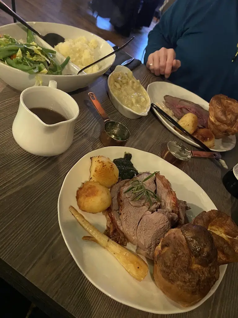 Marta E_R & R Bistro_Boosbeck_review