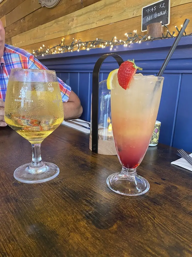 Tina Fodden_Gilbey's_Boosbeck_review