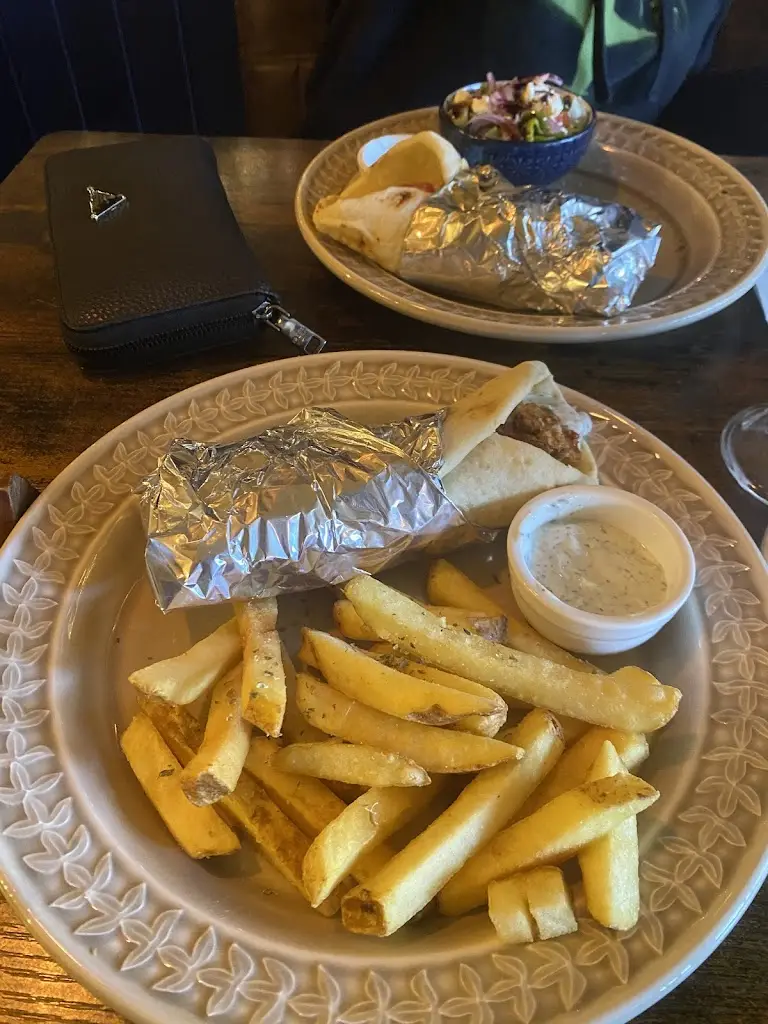 Nick McGovern_Gilbey's_Boosbeck_review