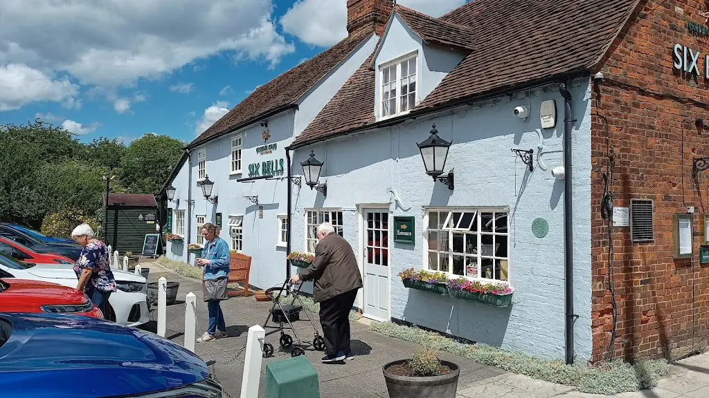 Six Bells_Boreham_slider_image_3