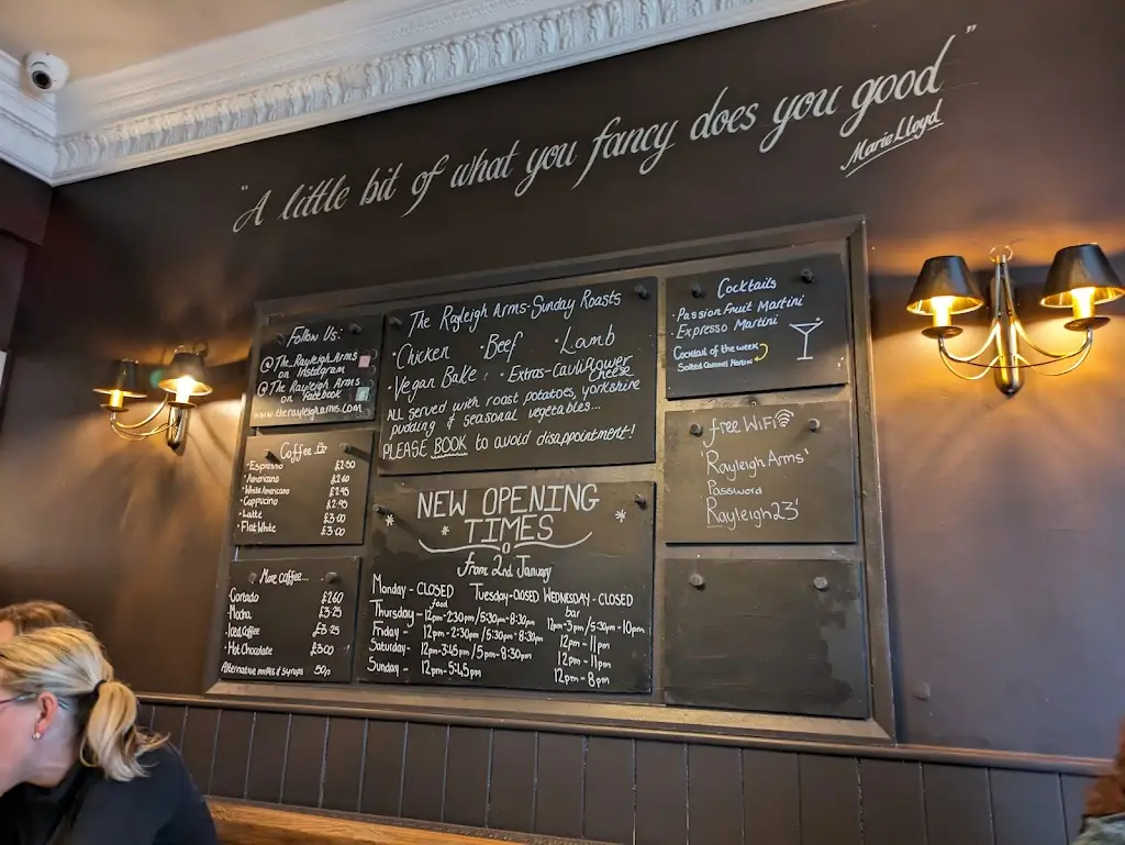 Menu_The Rayleigh Arms_Boreham_image_2