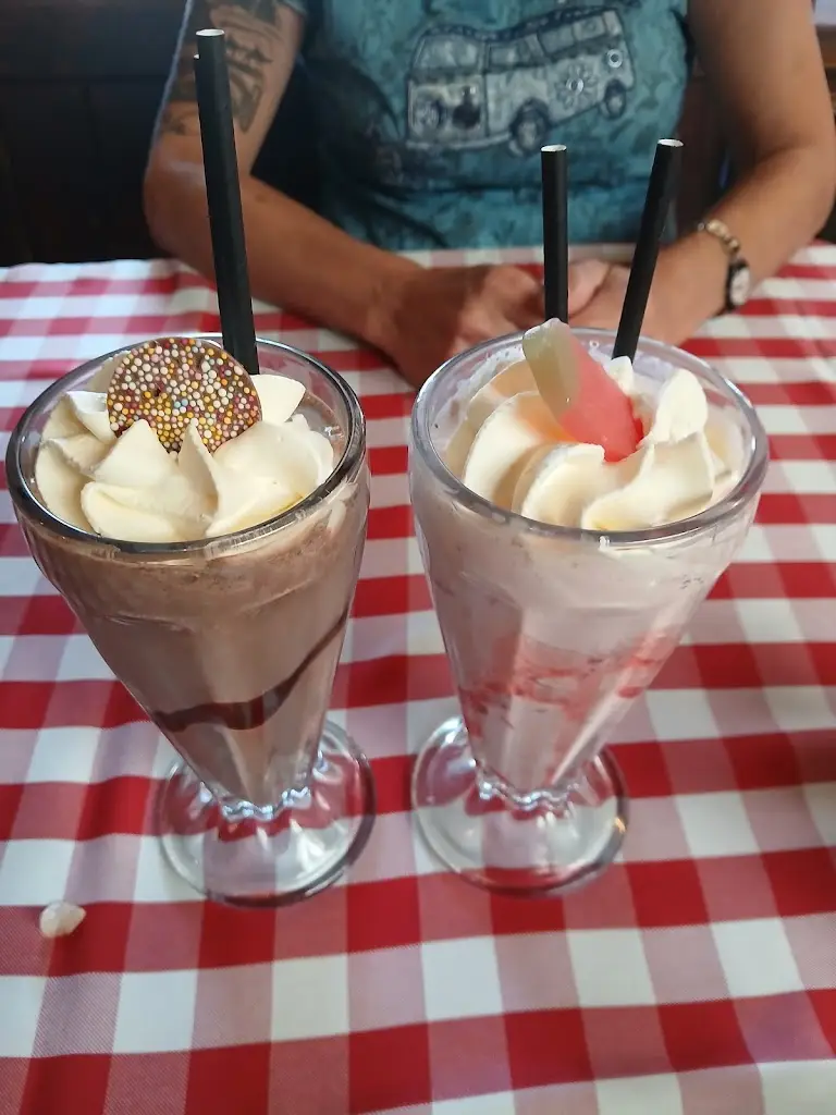 BROOKLAND Marine_Back-Inn Time_Boreham_review