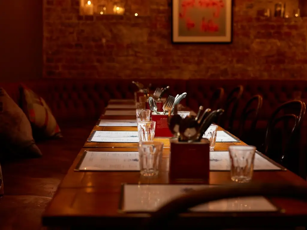 Pulpo Negro_Alresford_slider_image_1