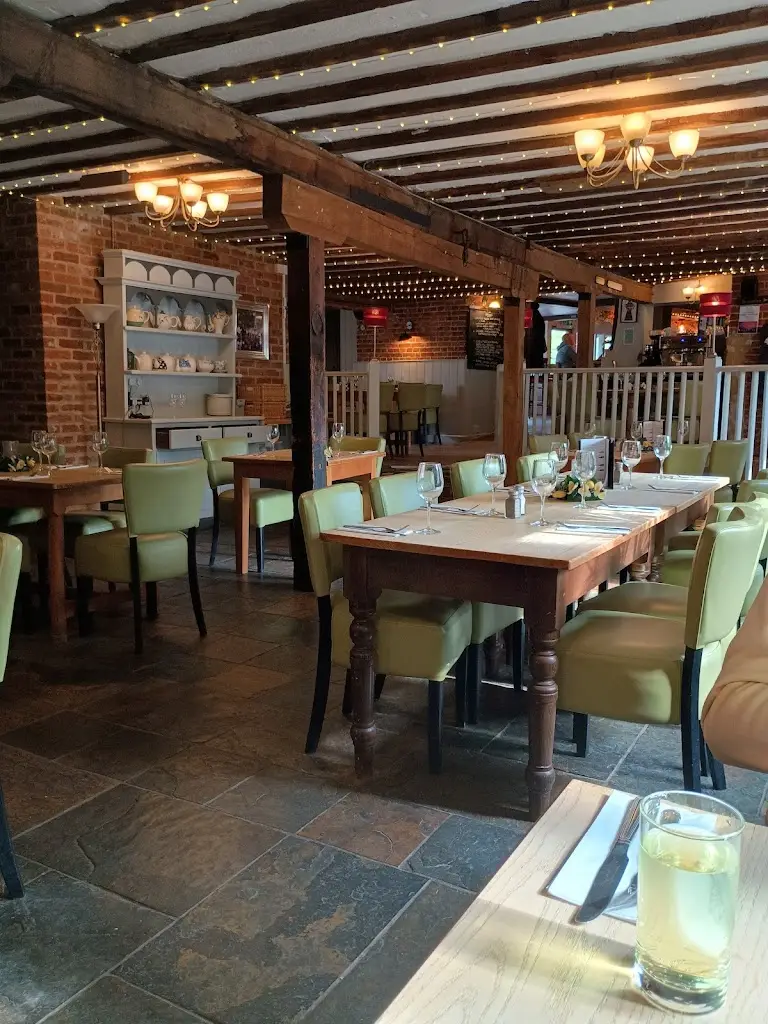 Ann Hepplestone_The George & Dragon_Borough Green_review