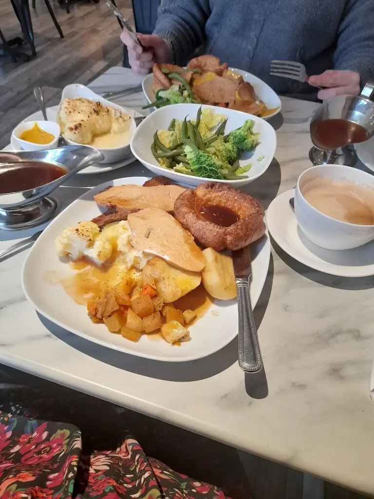 Menu_The Courtyard Bistro_Bolsover_image_7