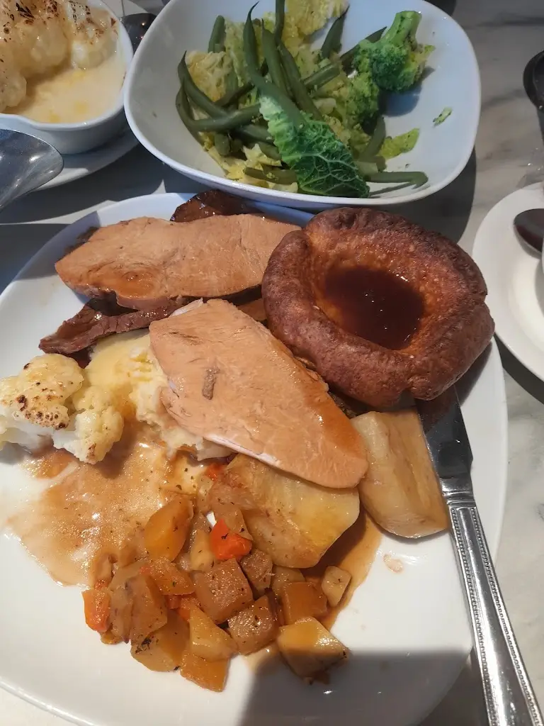 Menu_The Courtyard Bistro_Bolsover_image_9