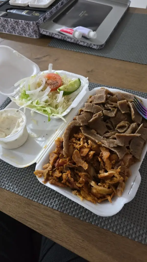 Menu_Golden Grill_Bolsover_image_6