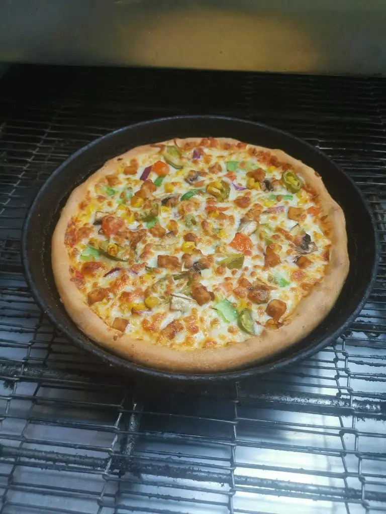 Golden Grill_Bolsover_slider_image_2