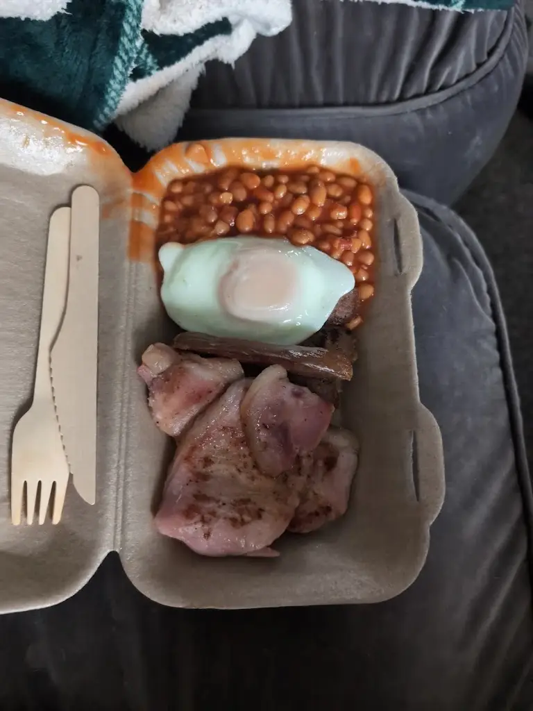 Harry B_Julie's_Bolsover_review