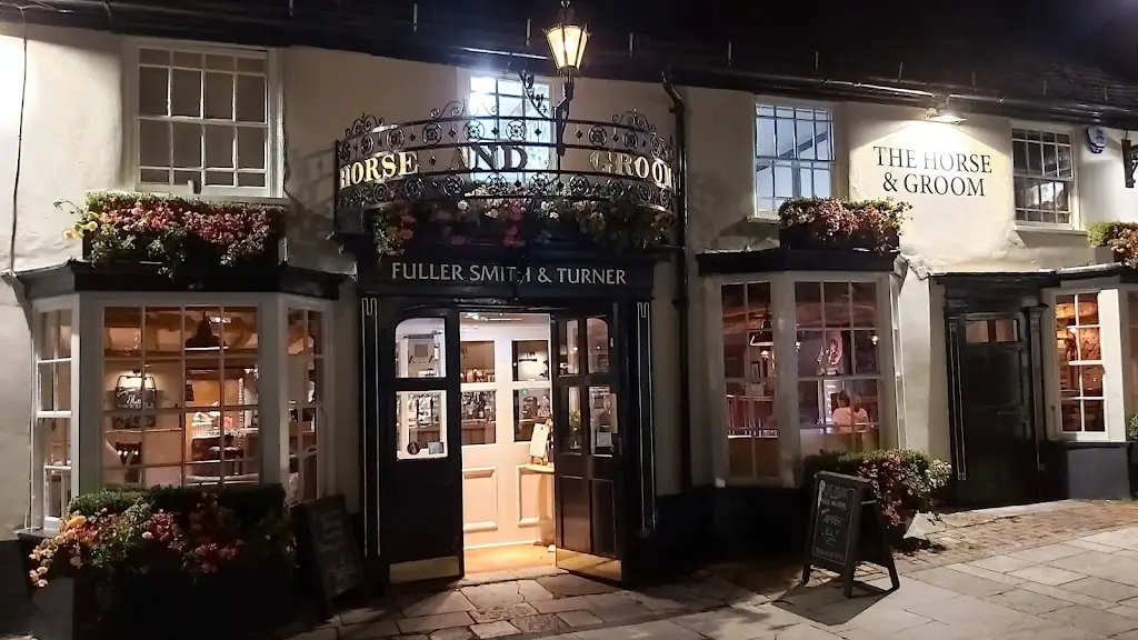 The Horse & Groom, Alresford restaurant in Alresford
