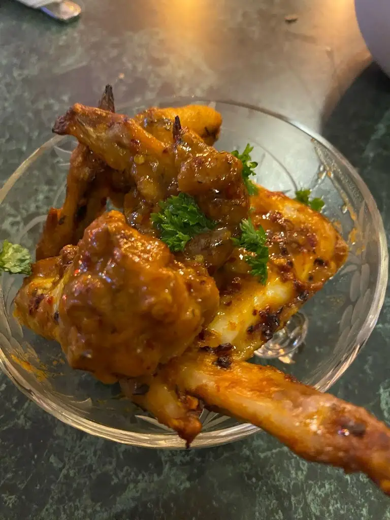 Menu_Kemola Lounge_Bootle_image_5