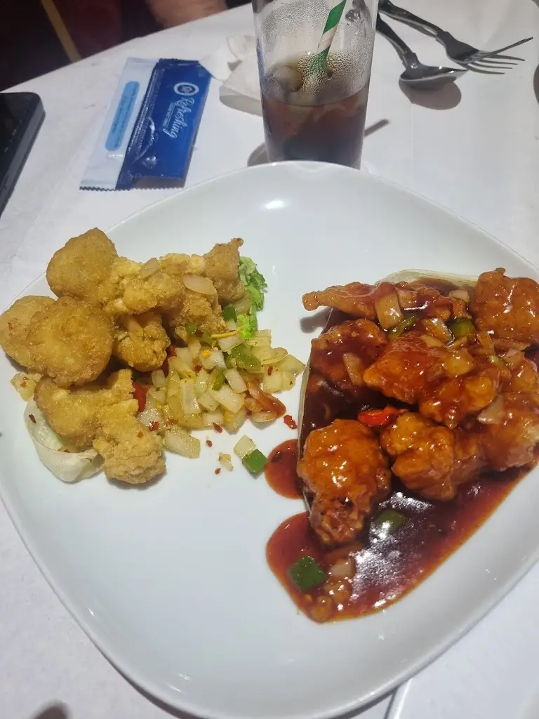 carl johnson_Golden Harvest_Bootle_review