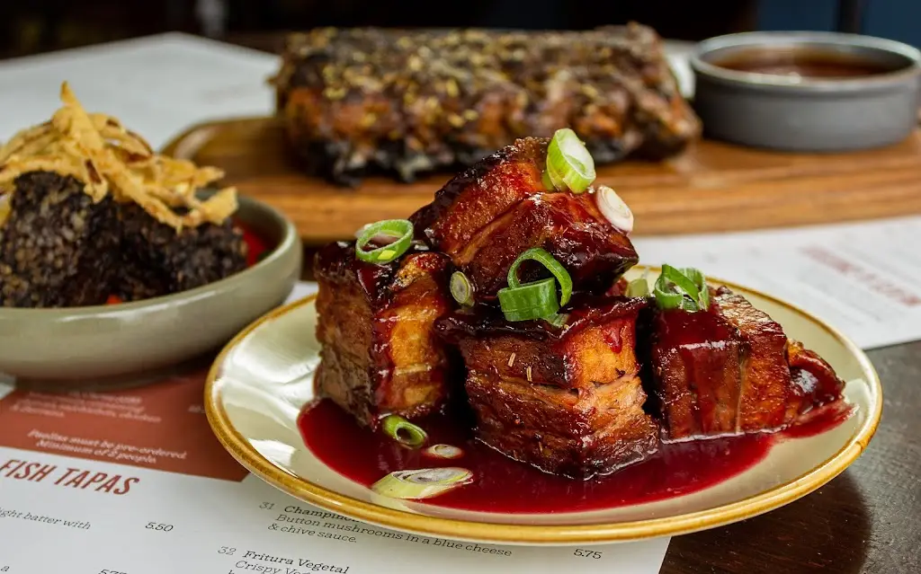 Tapas Tapas_Bootle_slider_image_2