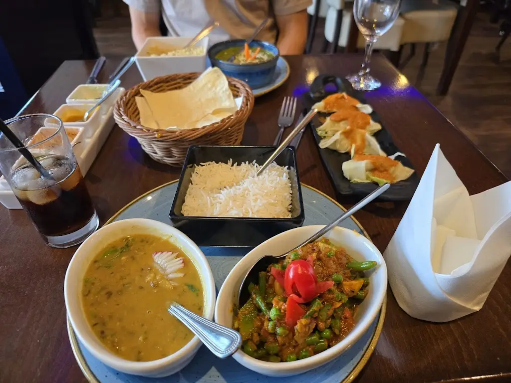 Stuart Amos_Da Mount Gurkha_Bootle_review