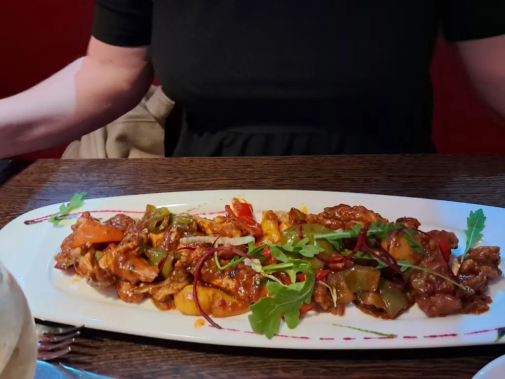 Da Gurkha Fine Dining_Bootle_slider_image_3