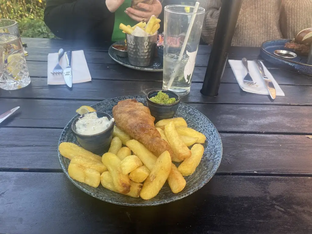 Stuart Bird_Harper’s Steakhouse & Bar at the Weighbridge_Borough of Swindon_review