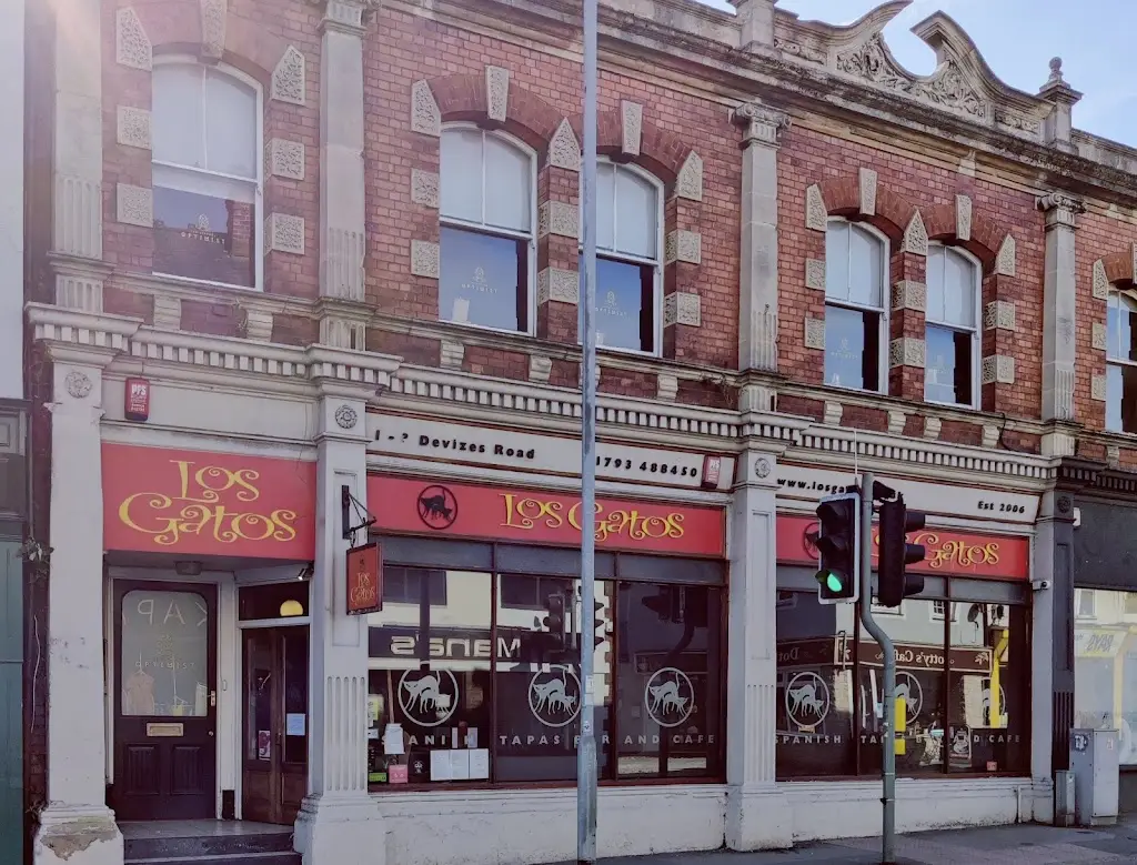 Los Gatos restaurant in Borough of Swindon