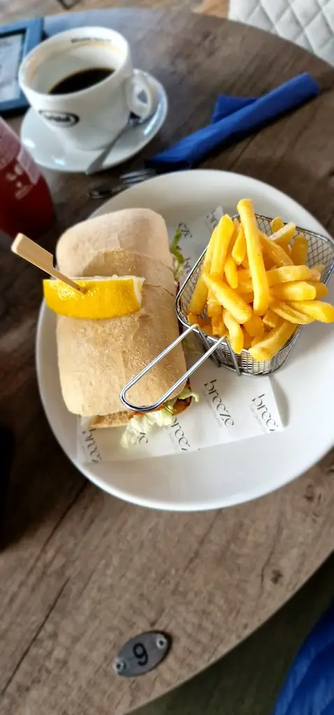 Menü_Breeze Lounge_Blyth_Bild_6