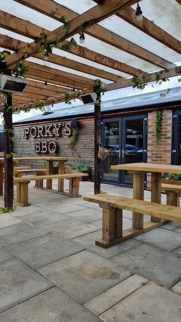 PORKY'S restaurant in Blyth
