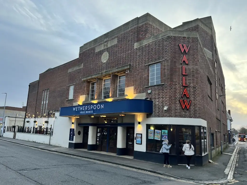 Mikey clarky_The Wallaw_Blyth_review