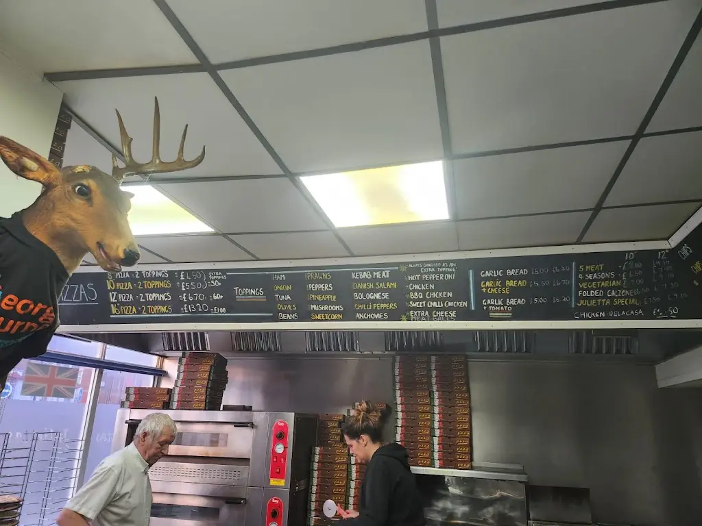 Juliettas_Blyth_slider_image_2