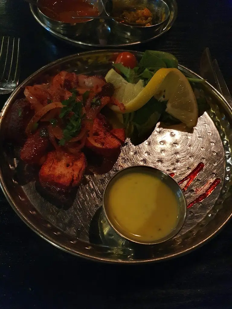 steve halliburton_Asmara Indian Cuisine & Cocktail Lounge_Blyth_review