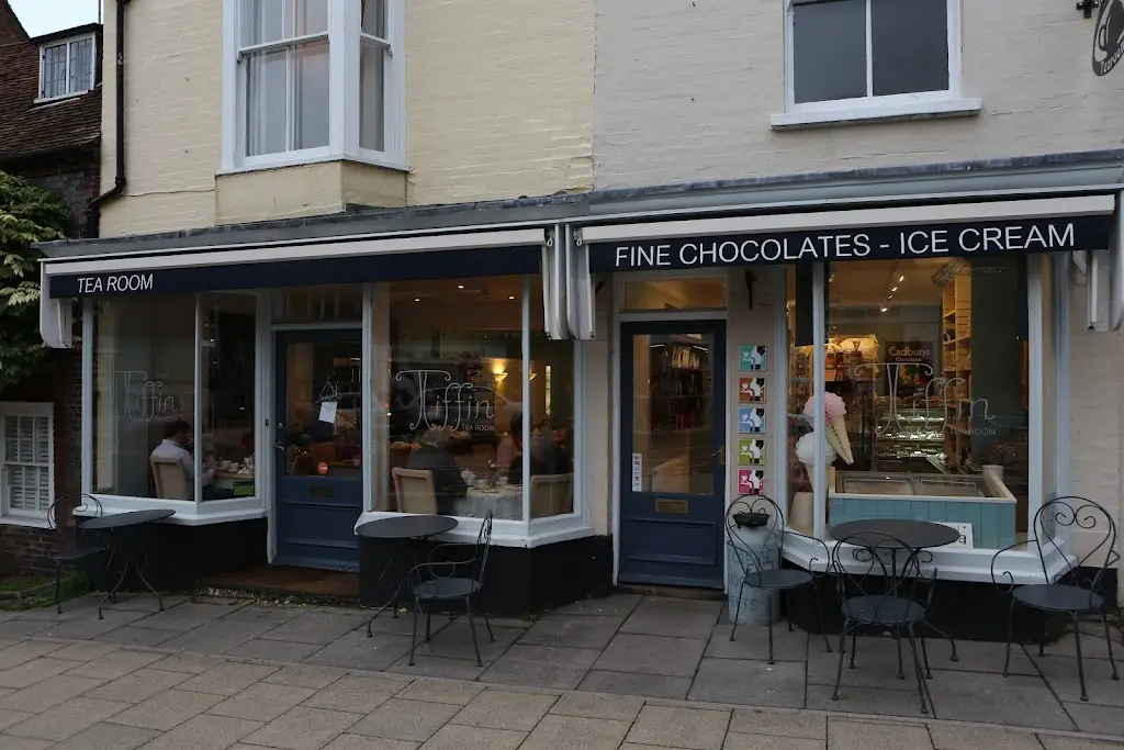 Tiffin Tearooms_Alresford_slider_image_1