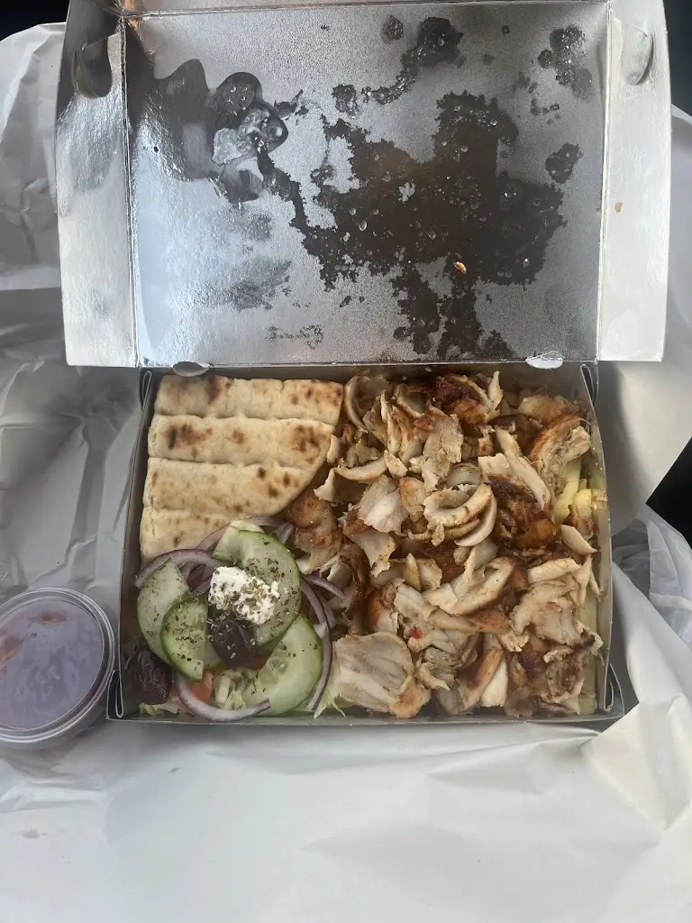 iona fawkes_Taste of greek_Blyth_reseña