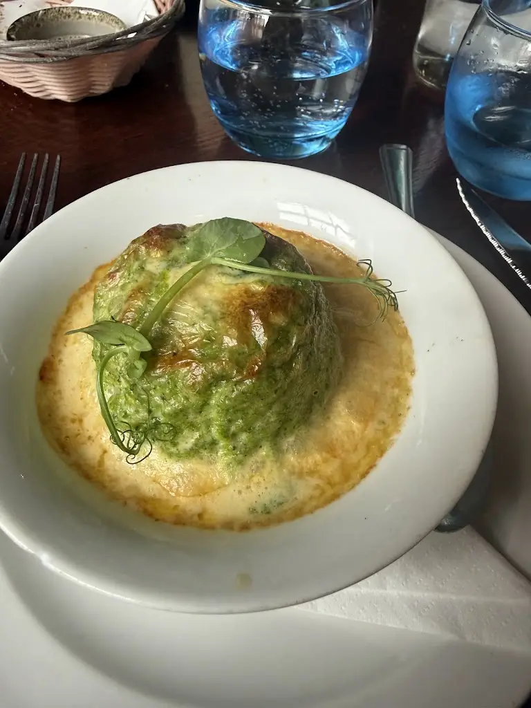 Simon Bangs_The Bell Inn_Alresford_review