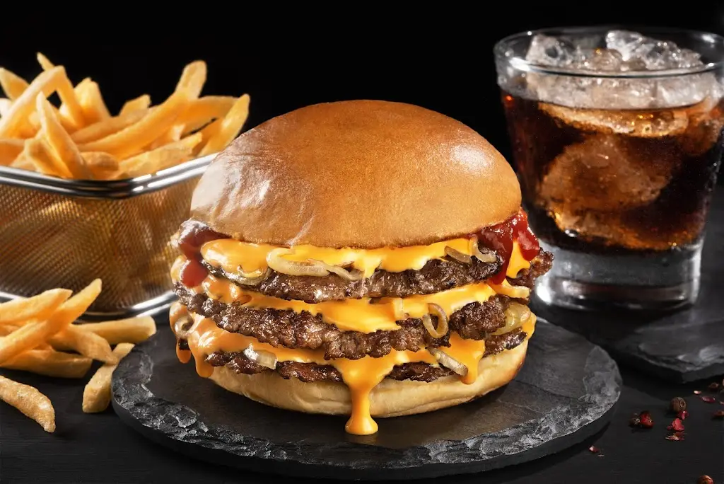 B7's Blyth_Blyth_slider_image_1