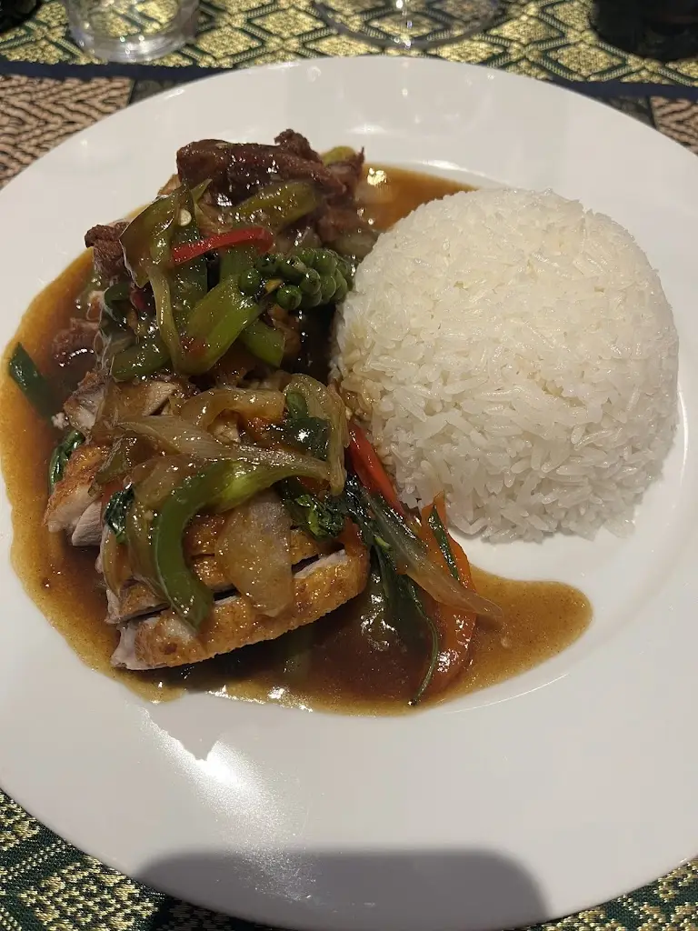 Chloe_Thai Smile Restaurant_Borough of Bury_review