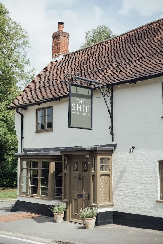 The Ship, Bishops Sutton_Alresford_slider_image_3