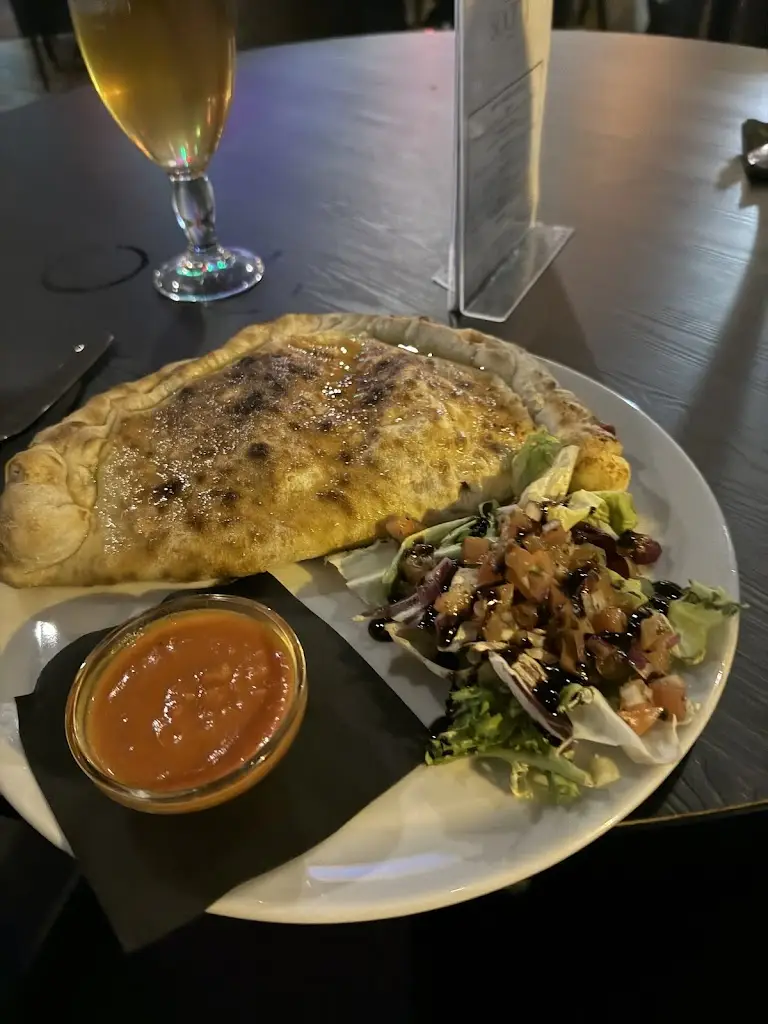 Menu_Society on Silver St._Borough of Bury_image_4