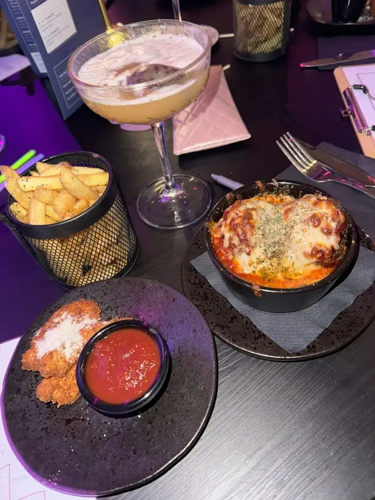 Menu_Society on Silver St._Borough of Bury_image_7