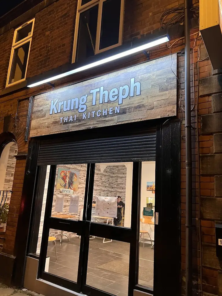 Krung Theph Thai kitchen restaurant in Borough of Bury