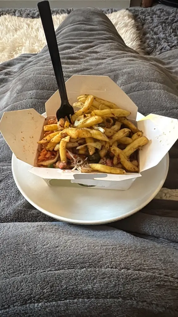 Shadzy Bear_Oodles Wok Bury_Borough of Bury_review