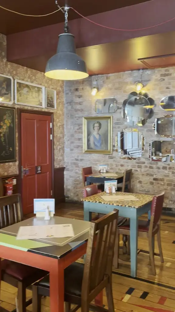 Molino Lounge_Borough of Oldham_slider_image_2