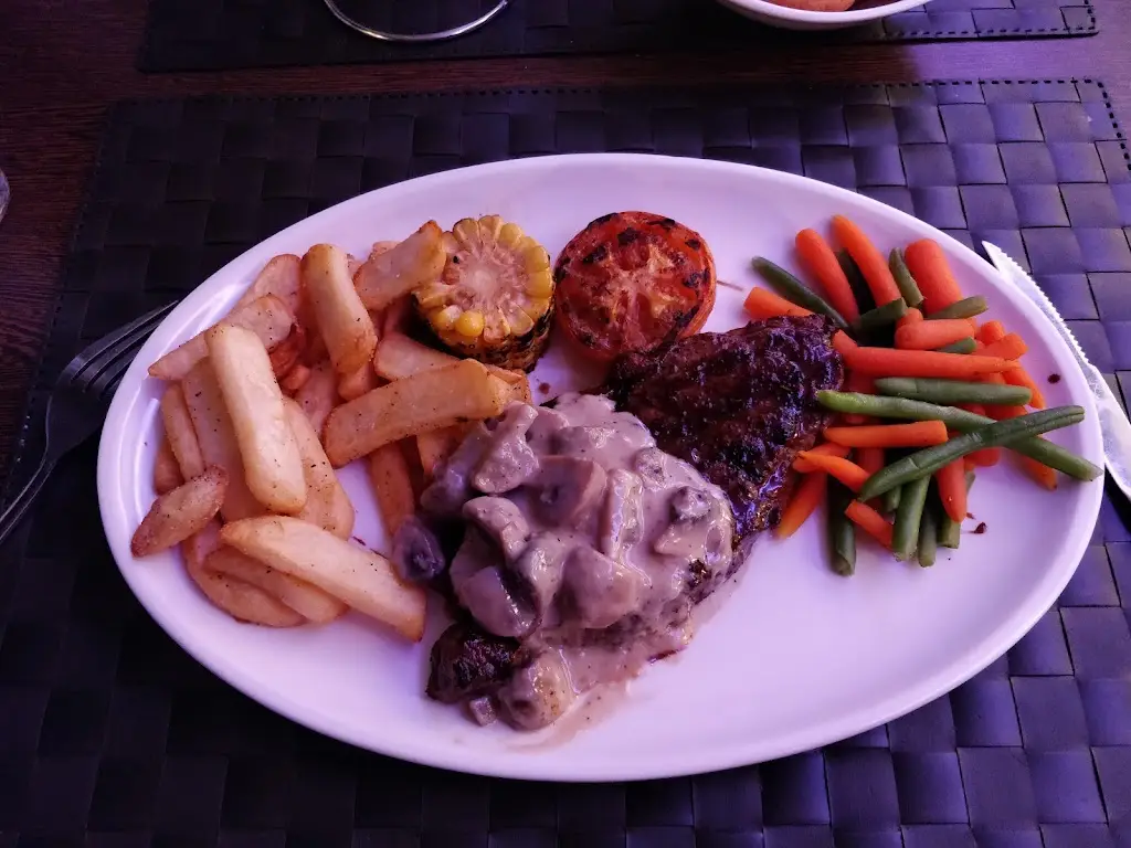 Menu_Zaraks Grill Lounge_Borough of Oldham_image_9