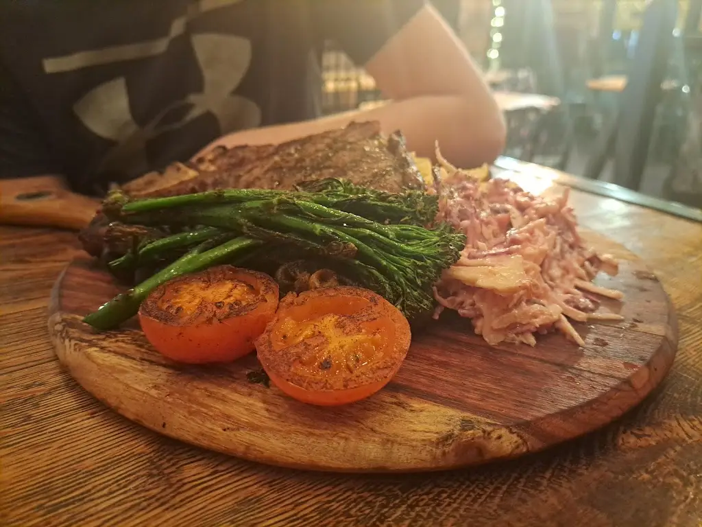 Ed Cadogan_Smoke Yard_Borough of Oldham_review