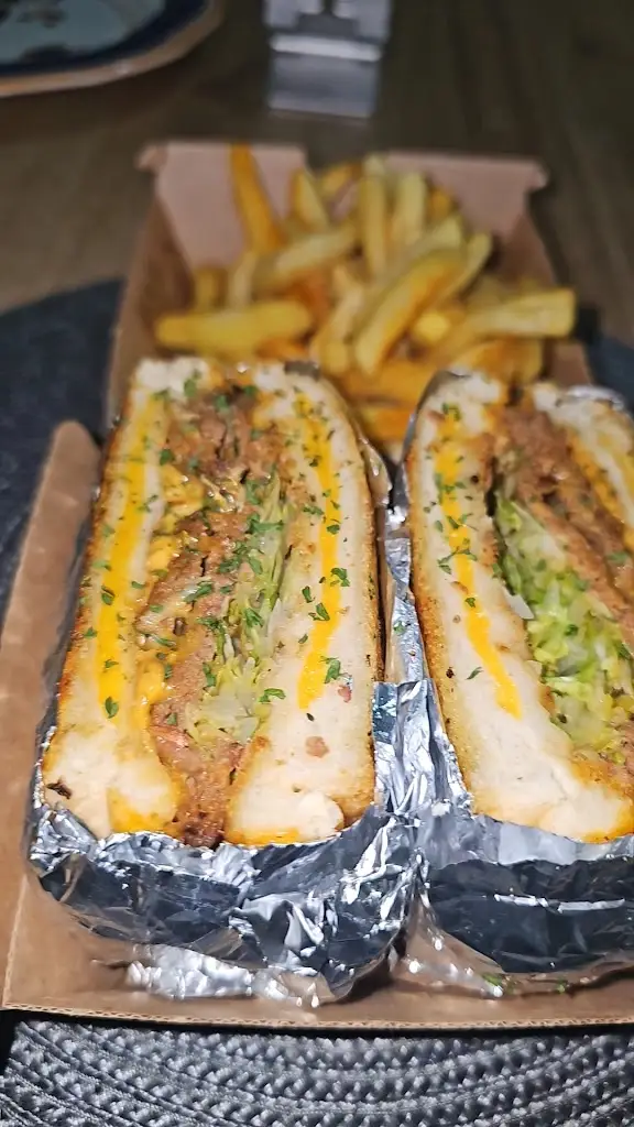 Burg’Zilla Oldham_Borough of Oldham_slider_image_2